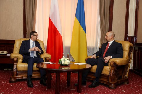 Schmyhal bespricht mit Morawiecki weitere Zusammenarbeit im Bereich der Gasspeicherung