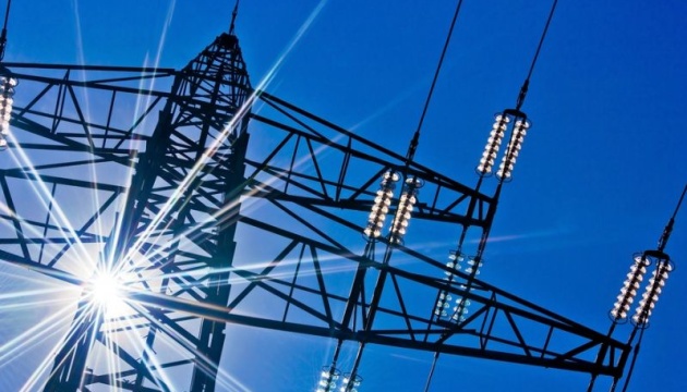 Ukrainisches Stromnetz funktioniert mit Leistungsreserve