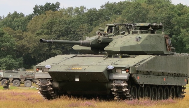 Ukraine und Schweden einigen sich auf gemeinsame Produktion des Schützenpanzers CV-90 – Verteidigungsministerium