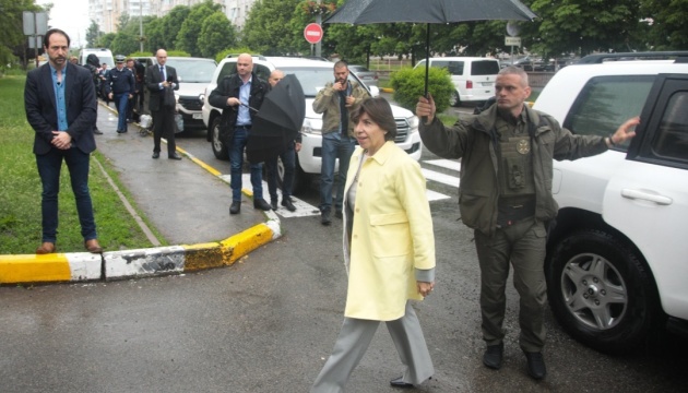 La France va renforcer ses livraisons d’armes en Ukraine, annonce Catherine Colonna