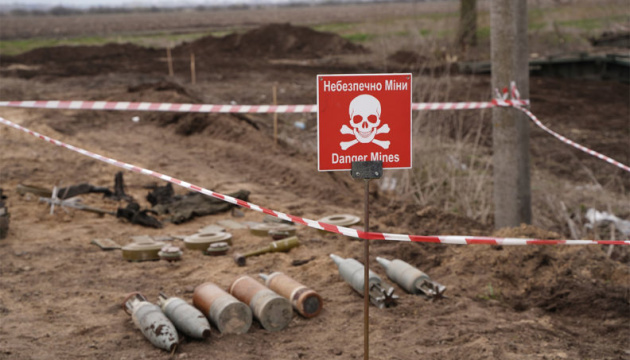 En Ukraine, des terres agricoles inexploitables pendant des années