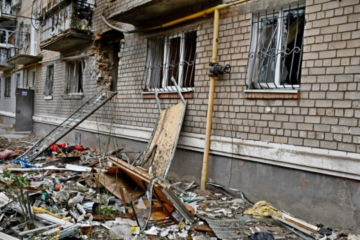 Guerre en Ukraine : Cinq morts après des frappes russes en 24 heures