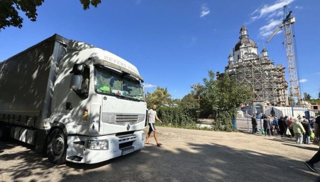 Le Vatican a envoyé un camion transportant l’aide humanitaire à Zaporijjia et Kharkiv