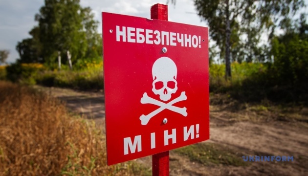La Suisse approuve un paquet de 100 millions de francs pour déminer les zones civiles et agricoles d’Ukraine