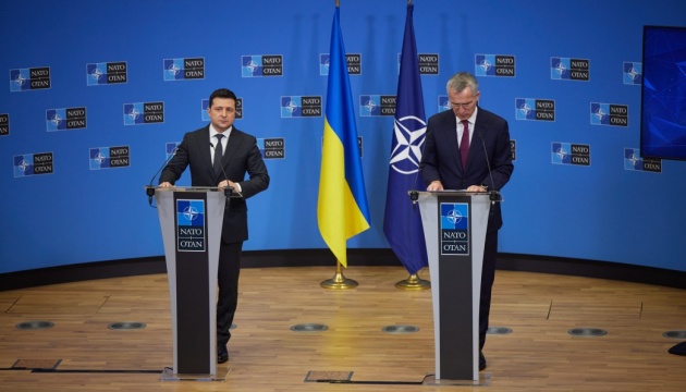 Poparcie NATO i perspektywy negocjacji z Rosją – o czym rozmawiali Zełenski i Stoltenberg