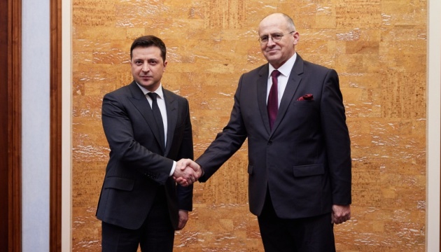 Zełenski omówił z urzędującym przewodniczącym OBWE sytuację na wschodzie Ukrainy