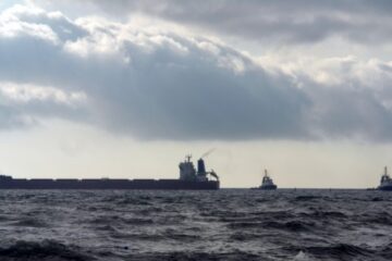Rosja wywozi zrabowane zboże z Ukrainy przez port w Berdiańsku