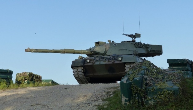 Dania przekaże Ukrainie 100 czołgów Leopard
