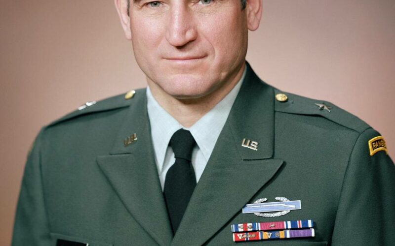 Пам’яті Миколи Кравціва — українця-генерала, який зробив величезний внесок у розвиток армії США