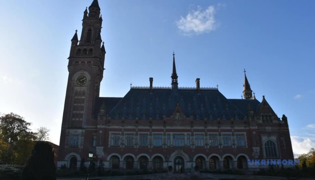 Юристи шукають варіанти, як змусити росію виконати рішення суду в Гаазі