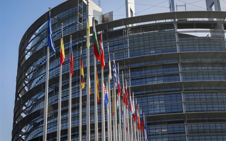 Корупційний скандал у ЄС: слідчі обшукали офіси Європарламенту в Брюсселі