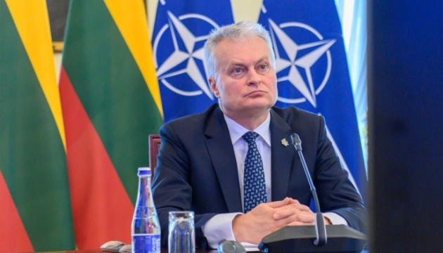 Науседа закликав розширювати поставки Україні важкого озброєння
