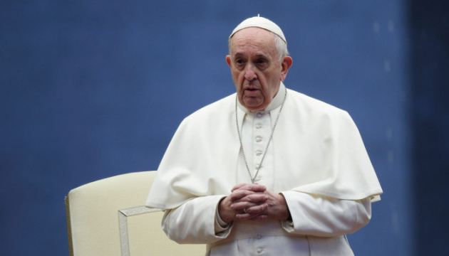 Операція Папи Римського завершилася без ускладнень – Ватикан