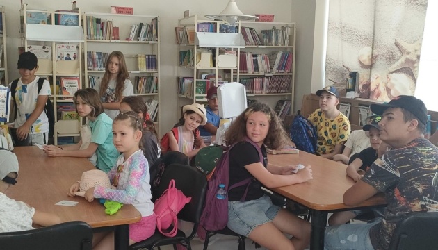 Українські діти відвідали Єгипетську публічну бібліотеку в Хургаді