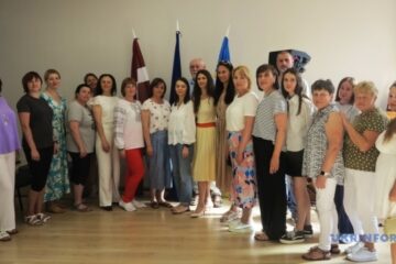 Consul meets with Ukrainian community in Riga’s Ukrainian House