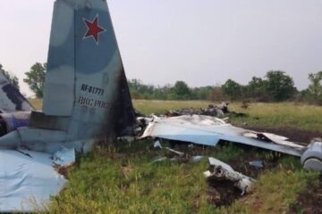 Ukrainian forces shoot down Russian Su-25 on Pokrovsk axis