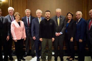 Zelensky discusses Victory Plan with U.S. Senate delegation