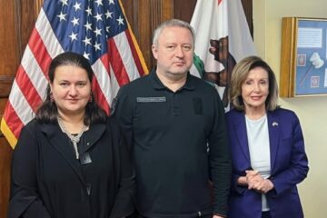 Kostin, Pelosi discuss holding Russia accountable for war crimes