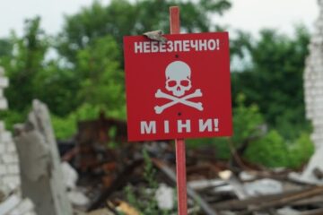 Ukraine to receive EUR 22M worth of trucks from demining coalition