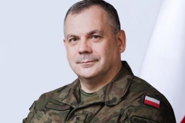 Polish top general believes that country must boost its army