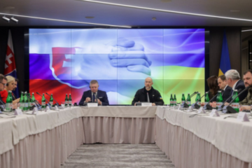 Ukraine, Slovakia to create Eastern European energy hub – Shmyhal