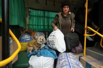 Another 54 people evacuated from Kupiansk, Borova sectors overnight