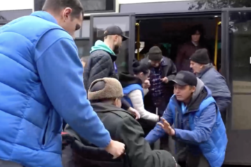 Another 245 people evacuated from two districts of Kharkiv region overnight