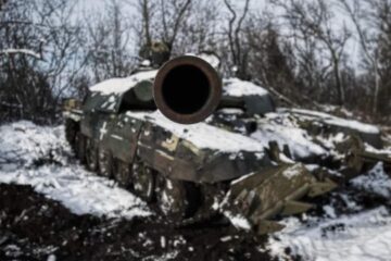 Ukrainian soldiers thwart large-scale enemy assault in Siversk sector