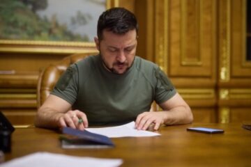 Zelensky signs 2025 state budget bill into law