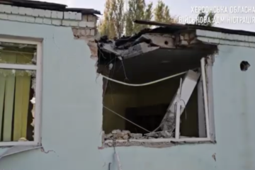 Houses and school damaged as Russians shell village in Kherson region