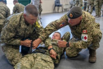 Canadian military provides combat medicine training course for Ukrainian defenders