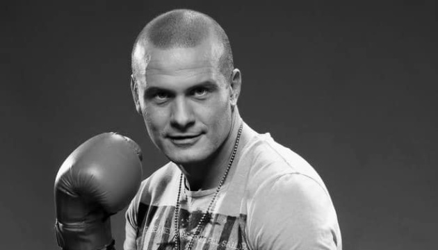 Ukrainian boxer Uzelkov dies