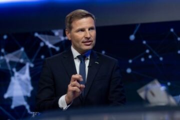 Estonia’s defense minister calls for investment in Ukraine’s defense industry