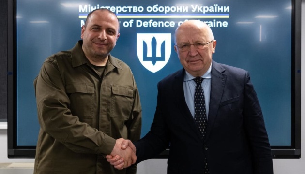 Umerov discusses training of strategic reserve brigades with Commissioner Kubilius