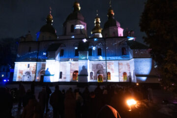 Christmas 3D performance at Saint Sophia Cathedral in Kyiv draws over 2,000 visitors