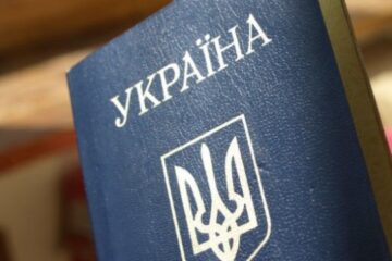 Almost 8,000 people acquire Ukrainian citizenship in 2024