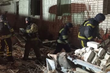 Rescuers complete work at site of Russian strike in Svesa, Sumy region