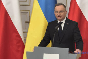 Poland wants to be present at Ukraine peace talks table – Duda