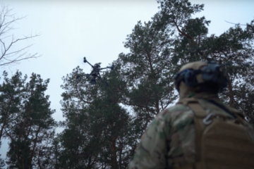 Ukrainian forces use drone to destroy Russian flag on Pokrovsk axis