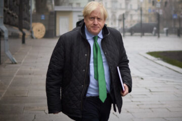 Boris Johnson arrives in Kyiv