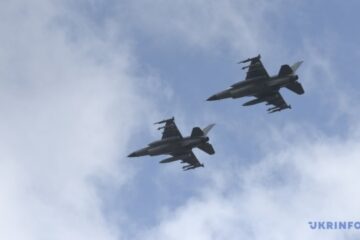 Ukraine gets another batch of F-16s from the Netherlands