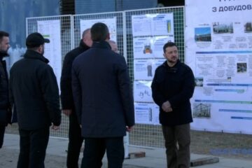 Zelensky visits Khmelnytsky NPP