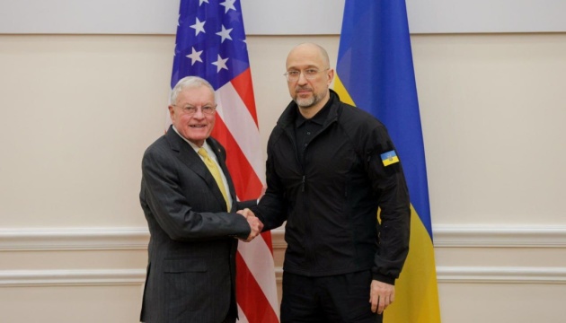 Shmyhal briefs Kellogg on military and economic situation in Ukraine