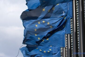 EU seeking ways to confiscate frozen Russian assets to support Ukraine – Bloomberg