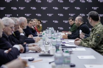 Ukraine’s defense minister, ‘United for Ukraine’ delegation discuss key defense needs