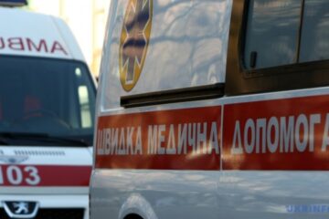 Two civilians injured as Russians attack Kherson region