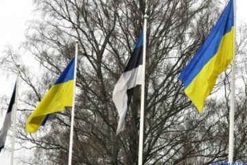 Estonia to purchase EUR 100M worth of military equipment for Ukraine from domestic producers