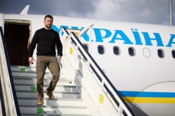 Zelensky arrives in Saudi Arabia