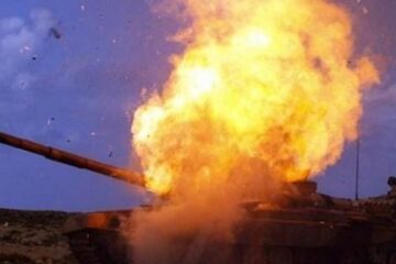 Ukrainian defenders repel Russian assault in Kursk region