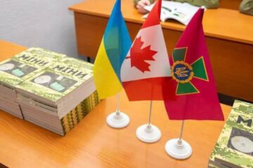 Canadian charity donates manuals for Ukrainian sappers